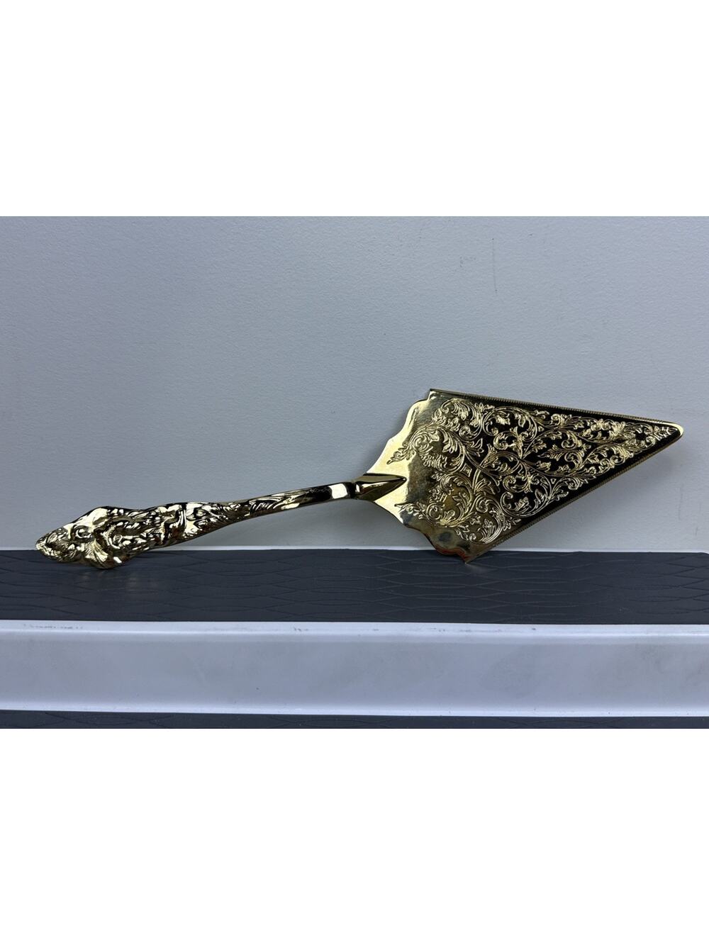 VINTAGE RAIMOND GOLD PLATED Embossed Cake Server Wedding 12”